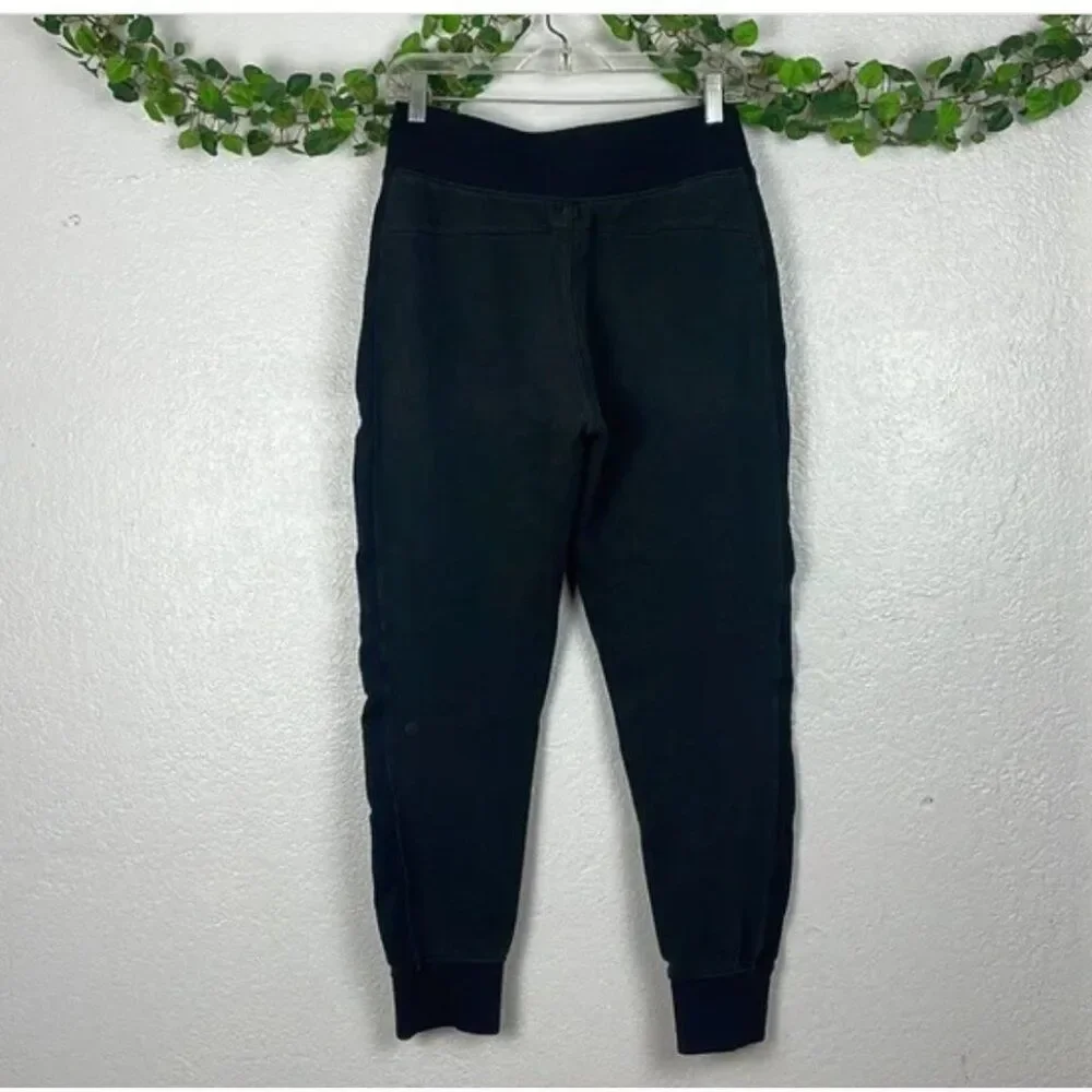 Lululemon Get‎ Going Joggers Size 6 Black